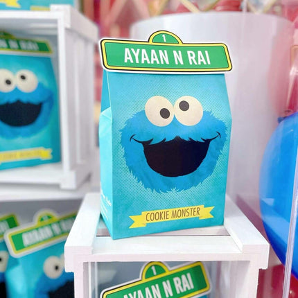 Customize door gift bag